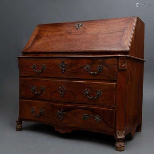 Catalan Charles IV cabinet in walnut, late 18th Century.