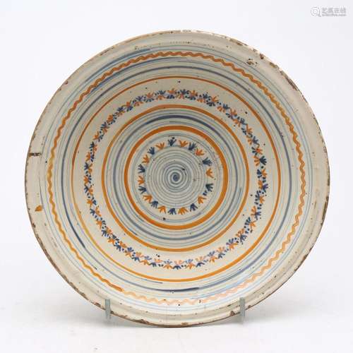 Seville earthenware bowl, 19th Century.