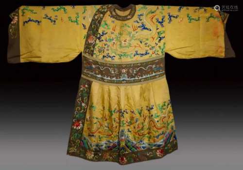 An Imperial Embroidered Dragon Robe