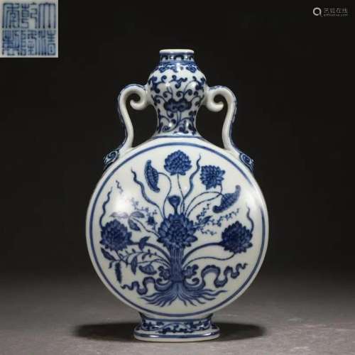 A Blue and White Lotus Bouquet Vase