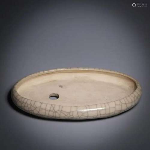 A Ge-ware Circular Plate