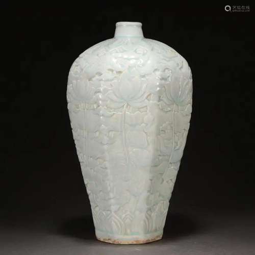 A Chinese Incised Hutian-type Vase Meiping