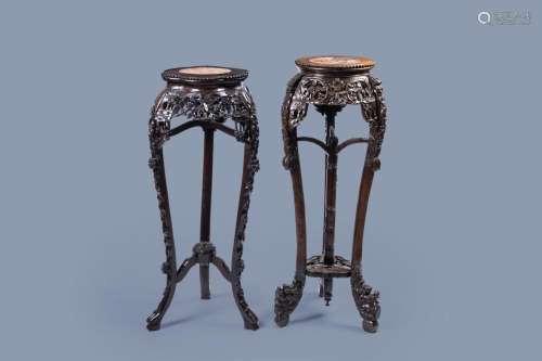 TWO CHINESE CARVED WOOD STANDS WITH MARBLE TOP, 19TH/20TH C.