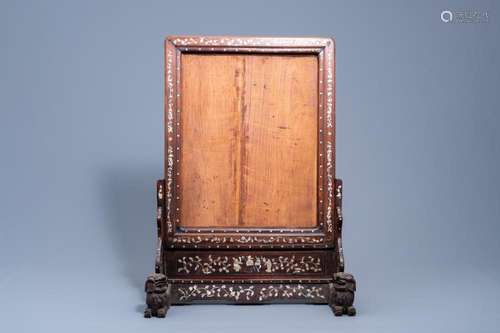 A CHINESE MOTHER-OF-PEARL-INLAID WOOD TABLE SCREEN, 19TH C.