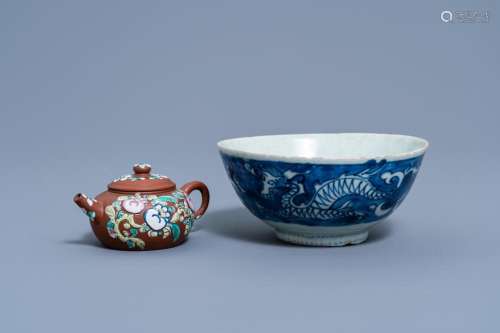 A CHINESE BLUE AND WHITE 'DRAGONS' BOWL AND A YIXING...