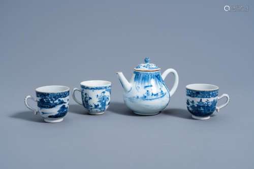 A CHINESE BLUE AND WHITE TEAPOT AND COVER WITH AN ANIMATED R...