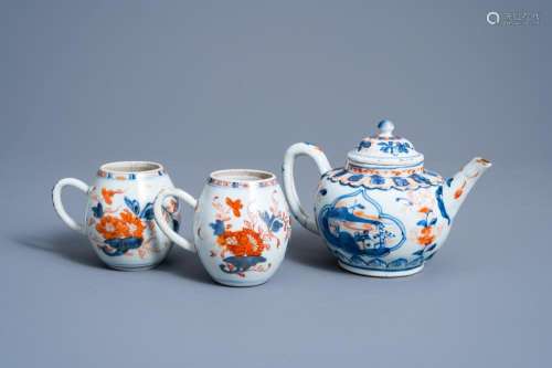 A CHINESE IMARI STYLE TEAPOT AND COVER AND A PAIR OF MUSTERD...