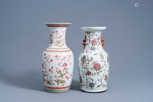 TWO CHINESE FAMILLE ROSE VASES WITH FLORAL DESIGN, 19TH/20TH...