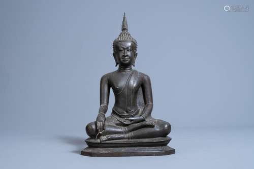 A BRONZE FIGURE OF BUDDHA, LAOS, 19TH/20TH C.