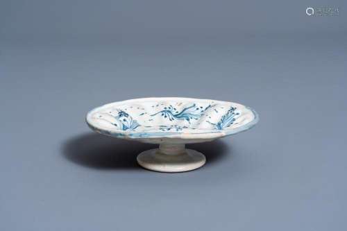 A SMALL ITALIAN SHELL-SHAPED TAZZA WITH FLORAL DESIGN, 18TH ...
