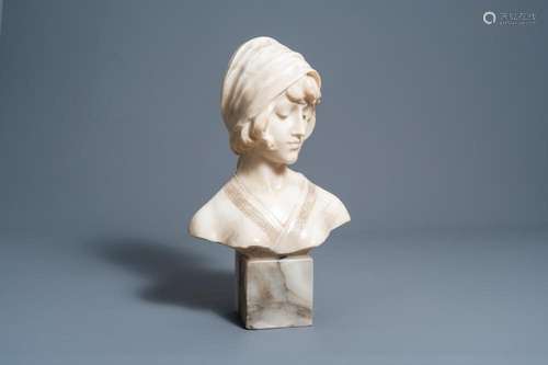 UMBERTO BIAGINI (19TH/20TH C.): BUST OF AN ITALIAN BEAUTY, M...