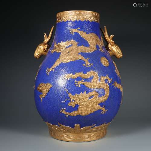 Blue Bottom Golden Statue Carved with the Pattern of Dragon