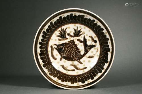 Black Glazed Plate with the Pattern of Fish