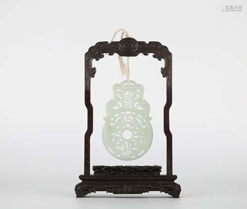 Chinese Hetian jade carving ornament, 18th century