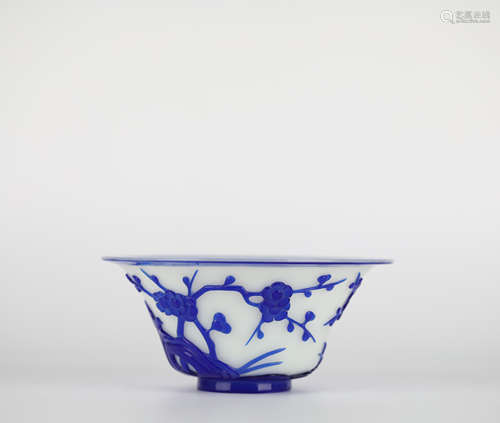 Chinese glass flower bowl, 18th century