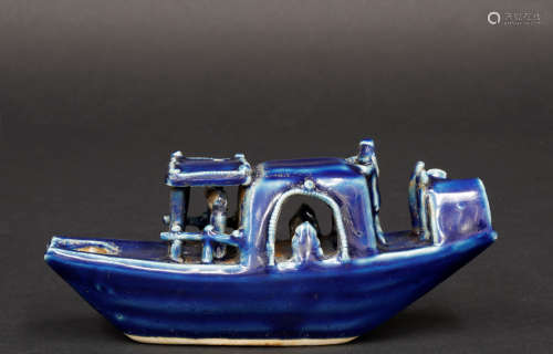 清 霁蓝釉船