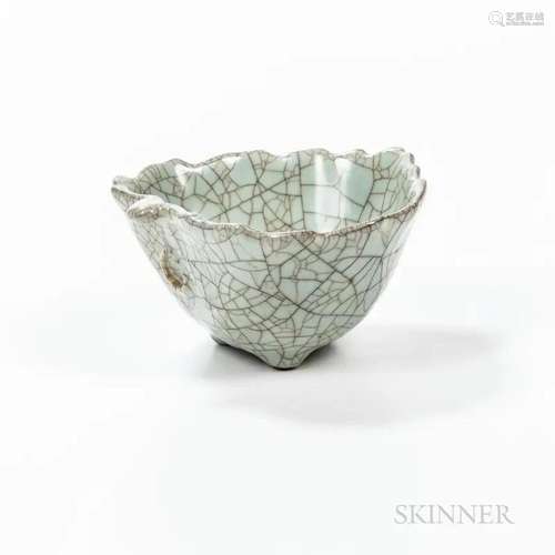 Guan-type Crackle-glazed Celadon Tripod Water Pot, China, po...