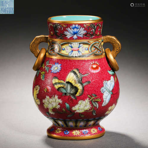 Qing Dynasty Pastel Butterfly Amphora