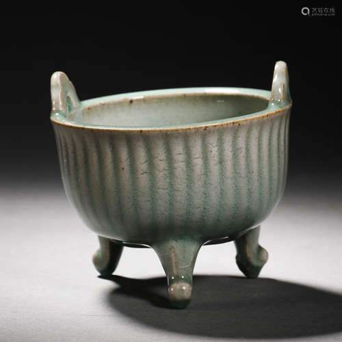 Song Dynasty celadon incense burner