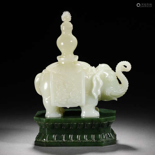 Qing Dynasty Hetian Jade 