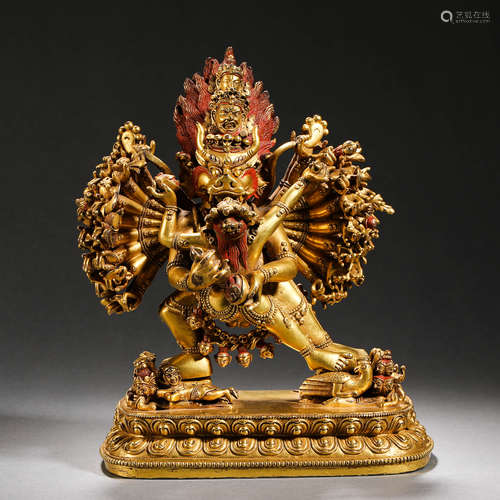 Qing Dynasty Gilt Bronze Statue of Great Weed