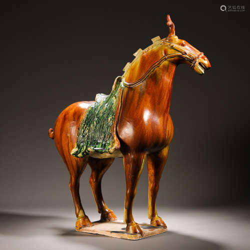 Tang Dynasty three-colored horse