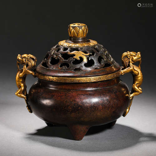 Ming Dynasty bronze dragon head incense burner