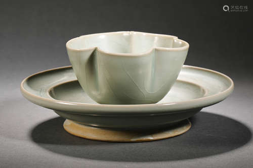 Song Dynasty celadon cup