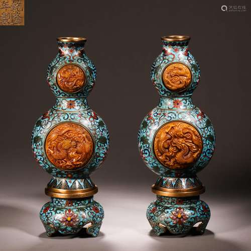 Qing Dynasty Cloisonne Shoushan Stone Flower Arrangement Bot...