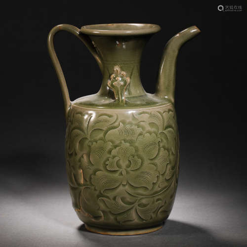 Song Dynasty Celadon Flower Portable Pot