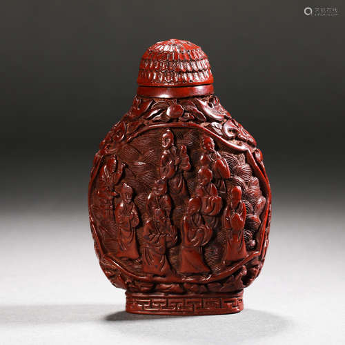 Qing Dynasty tick red figure snuff bottle