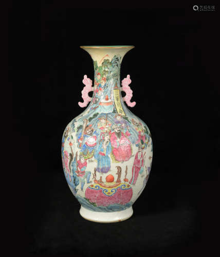 Chinese Famille Rose Three Kingdoms Vase, 19th Century