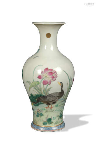 Chinese Famille Rose Vase with Geese, Republic