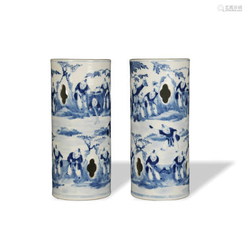 Pair of Chinese Blue and White Hat Stands, Late 19th