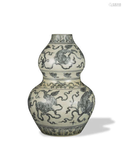 Chinese Blue and White Hulu Vase, Ming Wanli