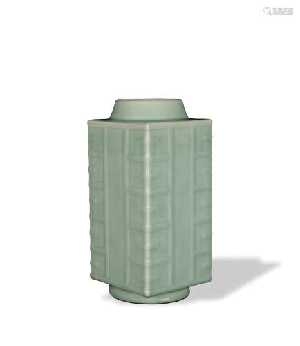 Chinese Celadon Cong Vase, 18th Century or Earlier