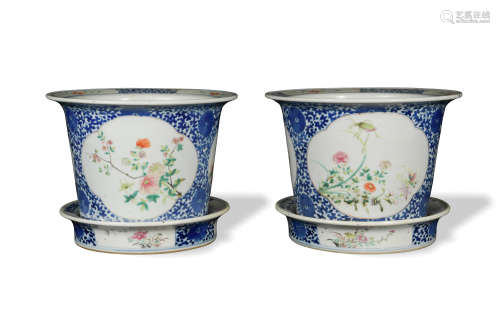 Pair of Chinese Porcelain Planters with Trays, Republic