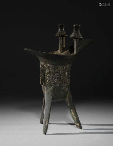 Chinese Bronze Jue Cup with Box, Western Zhou Dynasty