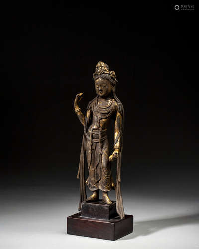 A GILT-BRONZE FIGURE OF BUDDHA