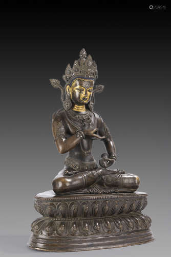 A COPPER ALLOY SILVER-INLAID FIGURE OF VAJRASATTVA