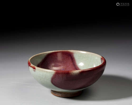 A CHINESE JUNYAO BOWL