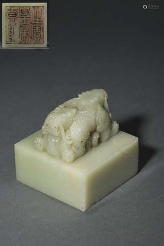 A CARVED WHITE JADE BEASTS SEAL,QING DYNASTY