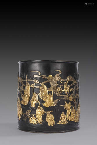 A GILT-BRONZE 'LUOHAN' BRUSHPOT, QING DYNASTY