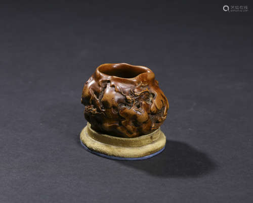 A CARVED BOXWOOD 'DRAGON' WASHER,QING DYNASTY