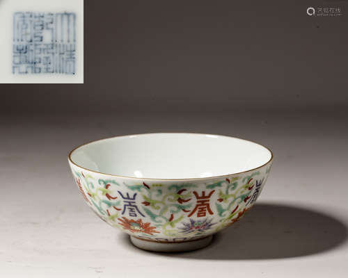 A CHINESE FAMILLE-ROSE FLOWER BOWL, MARK AND PERIOD OF QIANL...