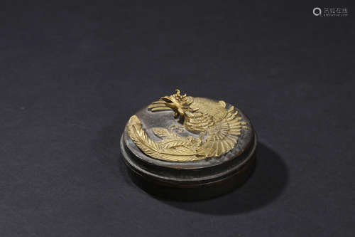 A GILT-BRONZE 'PHOENIX' BOX AND COVER,MING DYNASTY