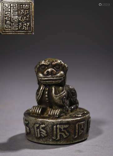 A BRONZE BESAT SEAL,YUAN DYNASTY