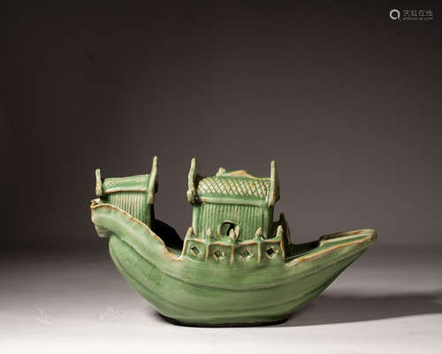 A CHINESE LONGQUAN CELADON-GLAZED BOAT