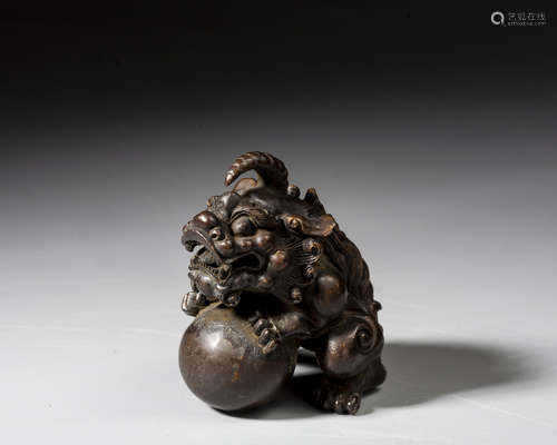 A CHINESE BRONZE DECORATION