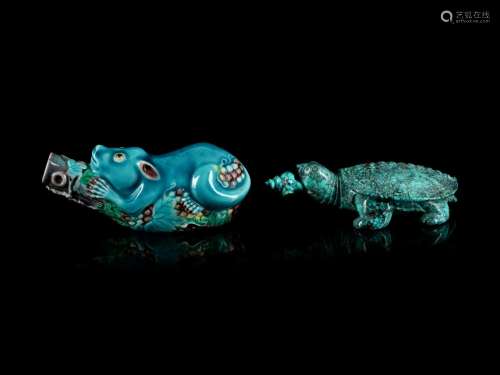 Two Chinese Animal-Form Snuff Bottles Height of larger bottl...